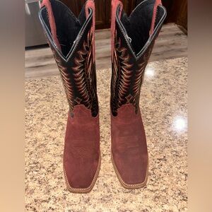 Ariat Futurity boots